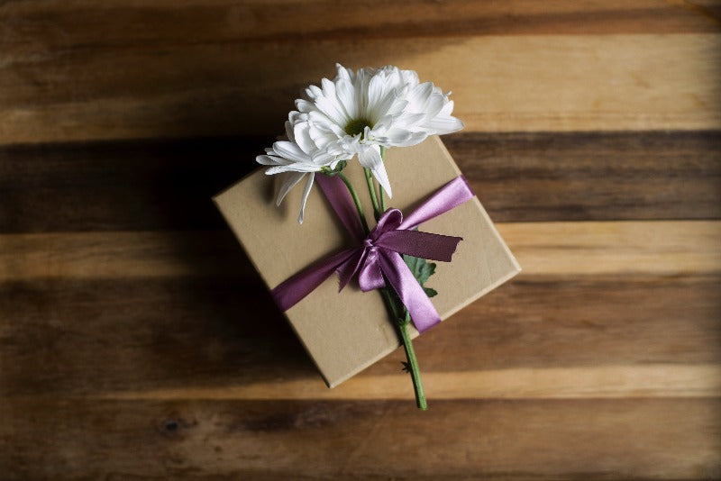 gift-box-with-flower